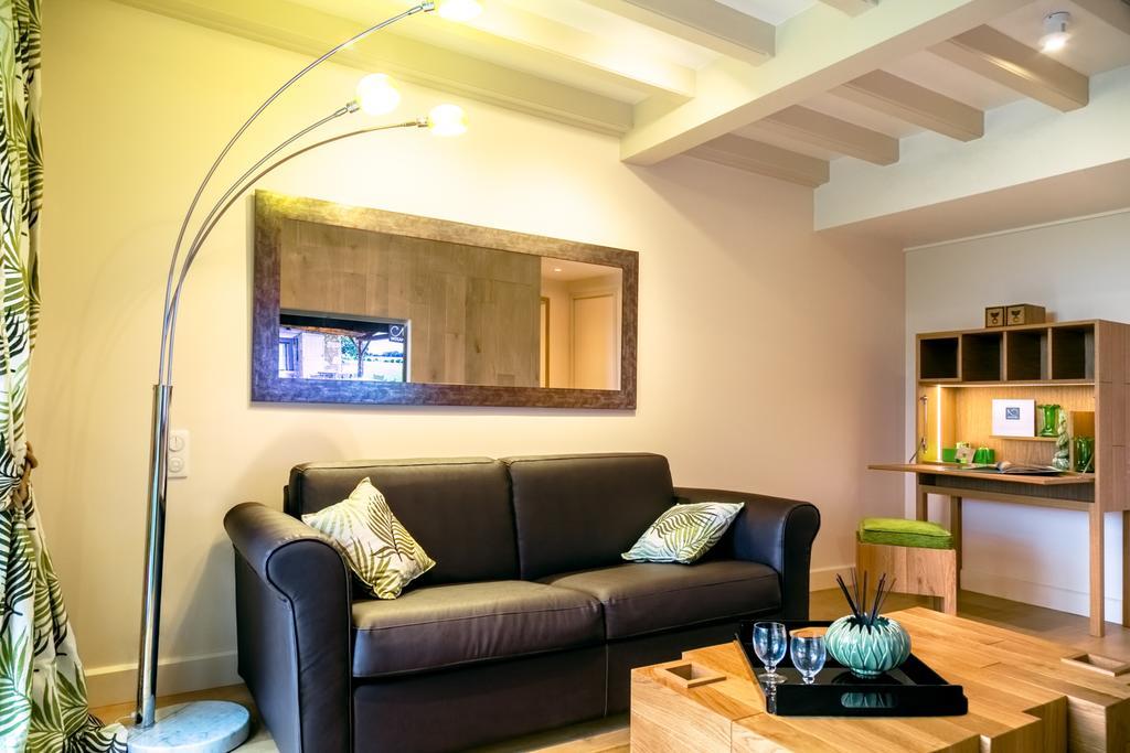 Chambres D'Hotes Domaine De Nazere Avezan Eksteriør bilde